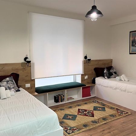 Grand Park & Bllok Area Rooms Тирана Екстер'єр фото